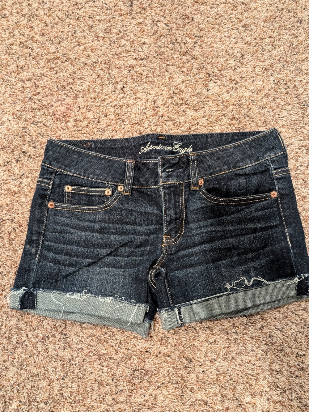 American Eagle Outfitters Dark Wash Denim Cuffed Women's Shorts